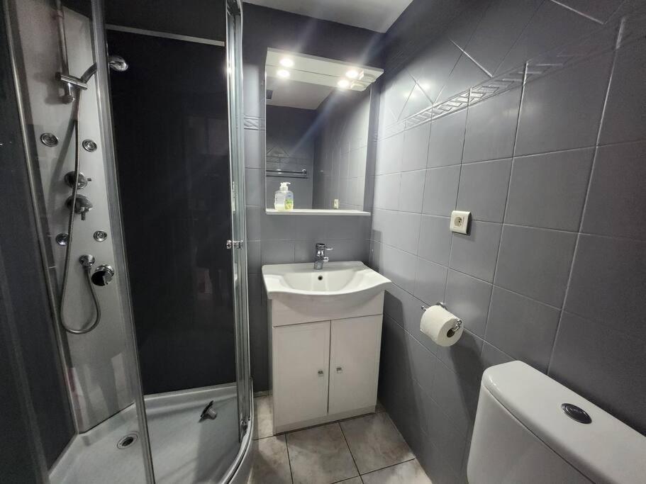 Appartement A Deux Pas De La Promenade Des Anglais Nice Exterior foto